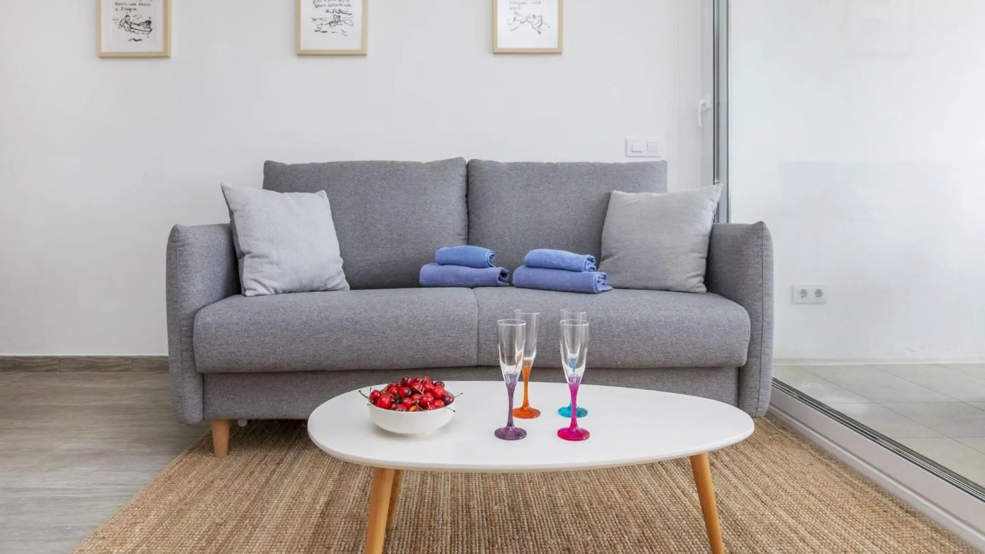 Apartment Rojo By Interhome Τόσα ντε Μαρ 0*,  Ισπανία